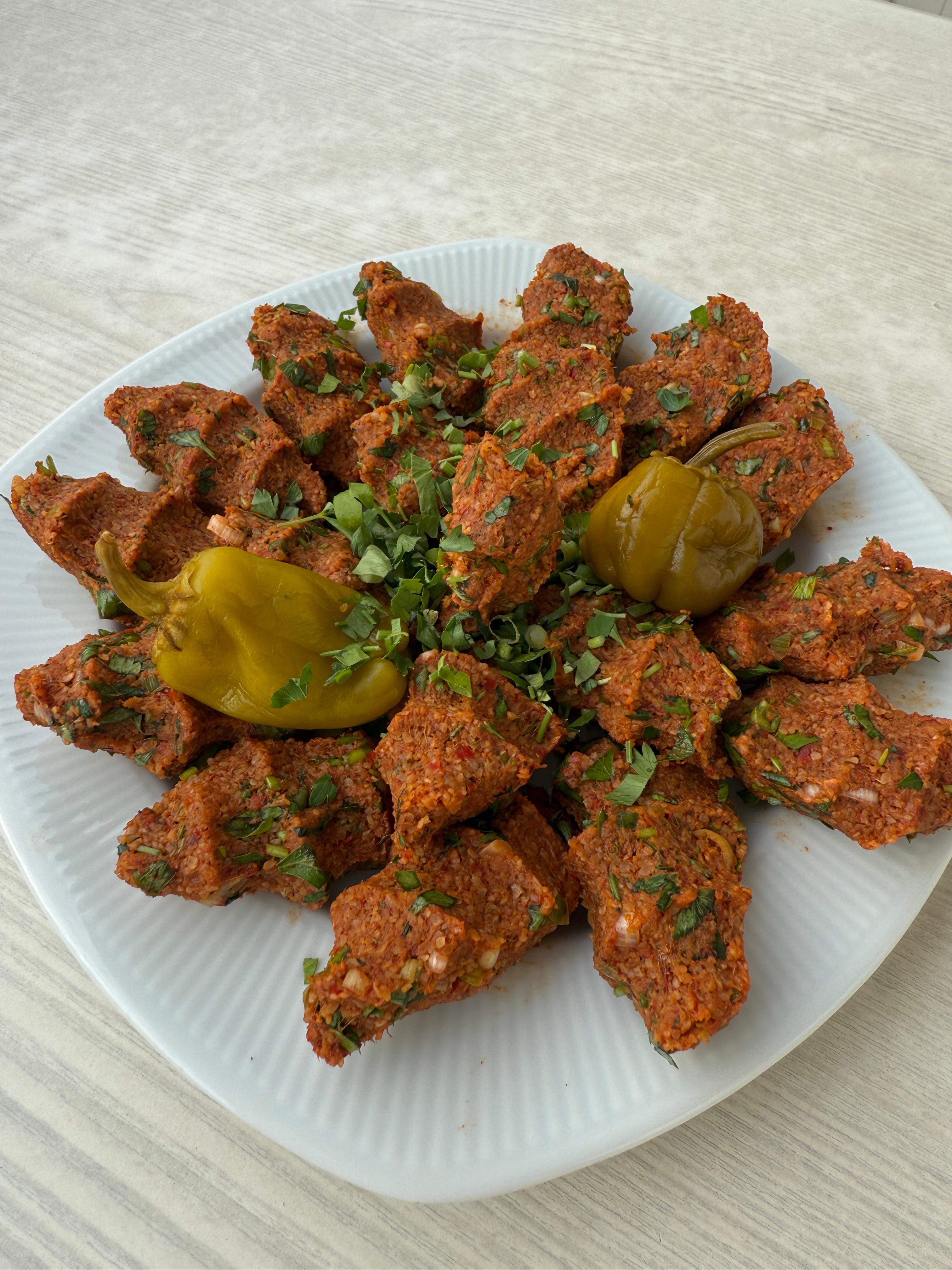 Etli çiğköfte